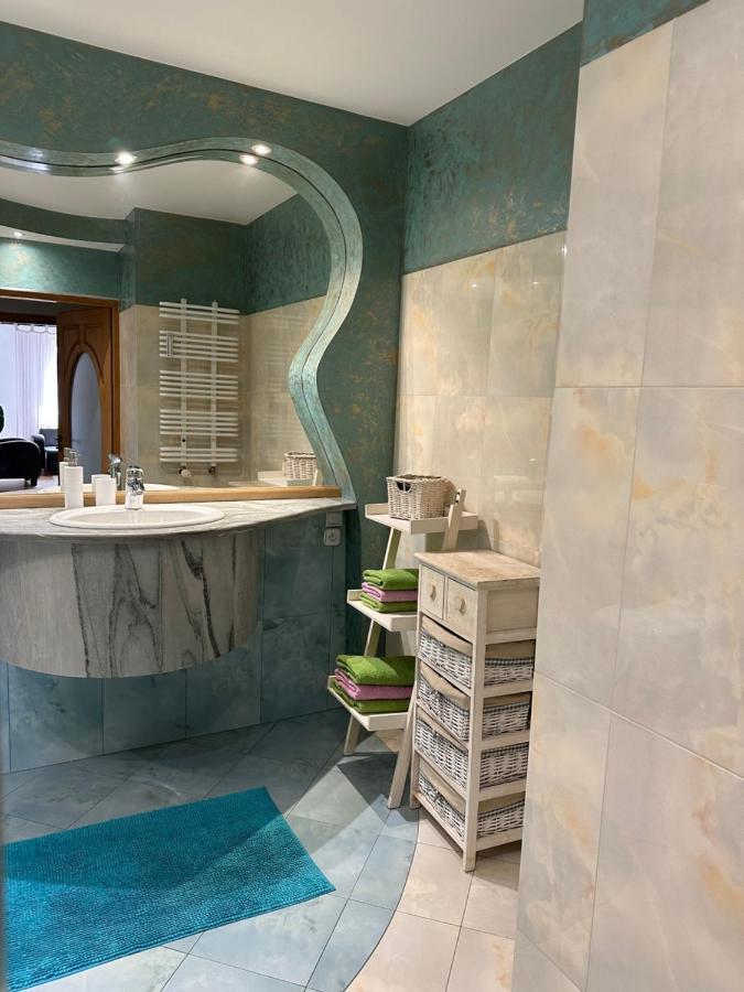 Апартаменты Apartament Mickiewicza 46C Белосток Экстерьер фото
